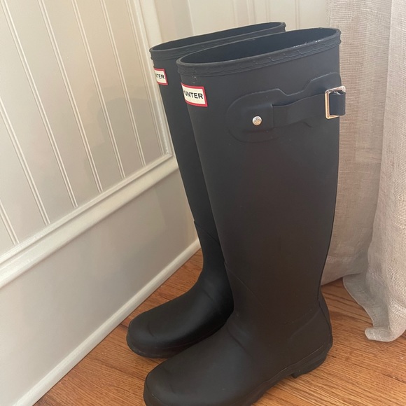 HUNTER RAIN BOOTS - Picture 3 of 7